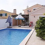 Villa Isabel *
